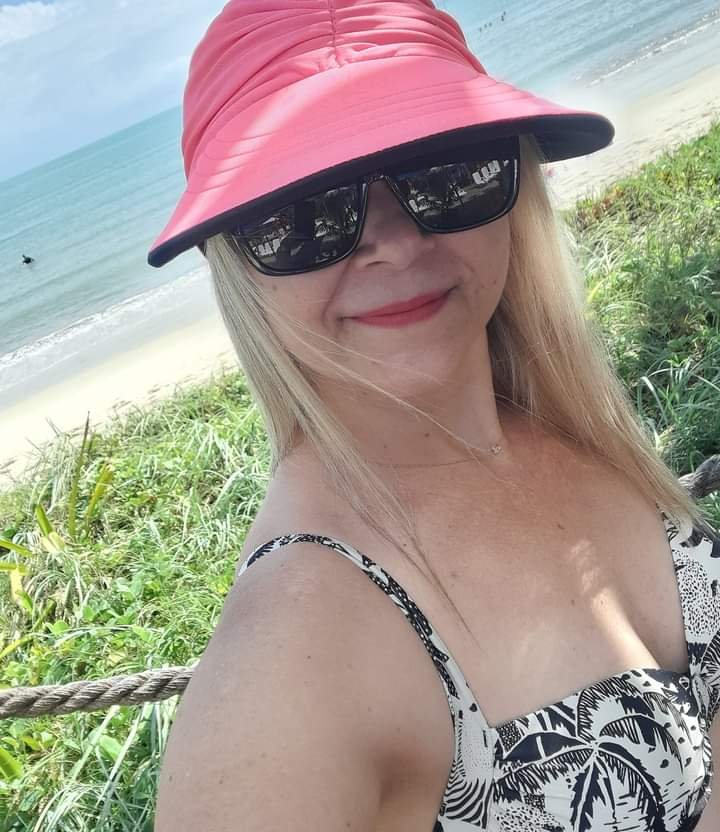helenice, blonde married cheater exposed #G8WPLhxo