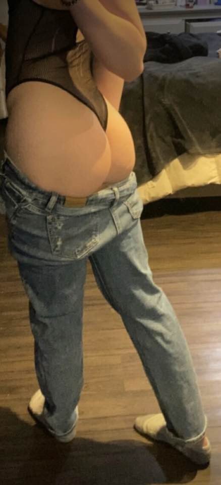 Alisha 19 slut exposed! Kik - Bwc_Bull23 to surrender your slut. #kZLAM9gW