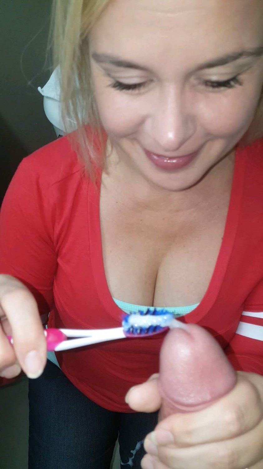 Brushing teeth with cum #4MUpLRGc