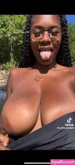 Pretty_Yunique finally nude after years of teasing #lbGmcHFE
