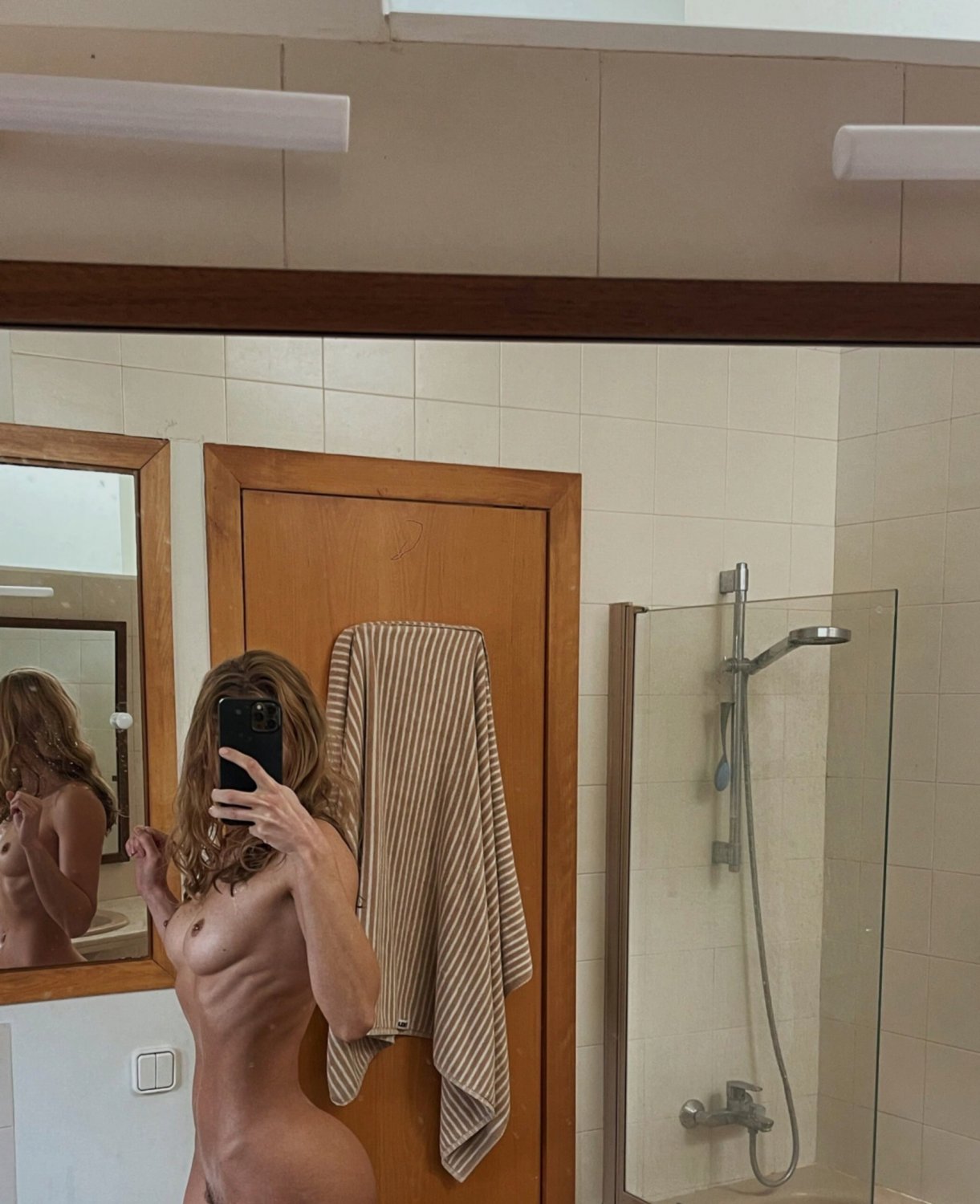 I just came to wish you a good day... #cfy6rkVB