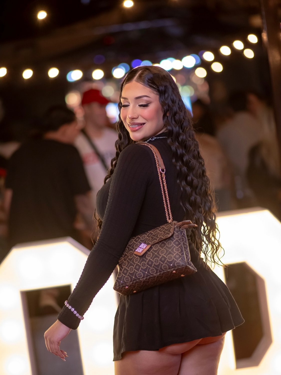 adriele_ribas #JWOkrkOj