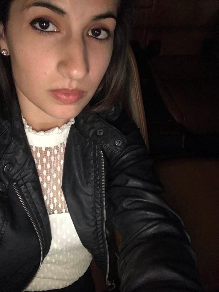 Sexy Mandy showing herself taking it in the ass. #lcQvOIOG